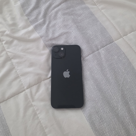 Apple iPhone 14 - Picture 2 of 2